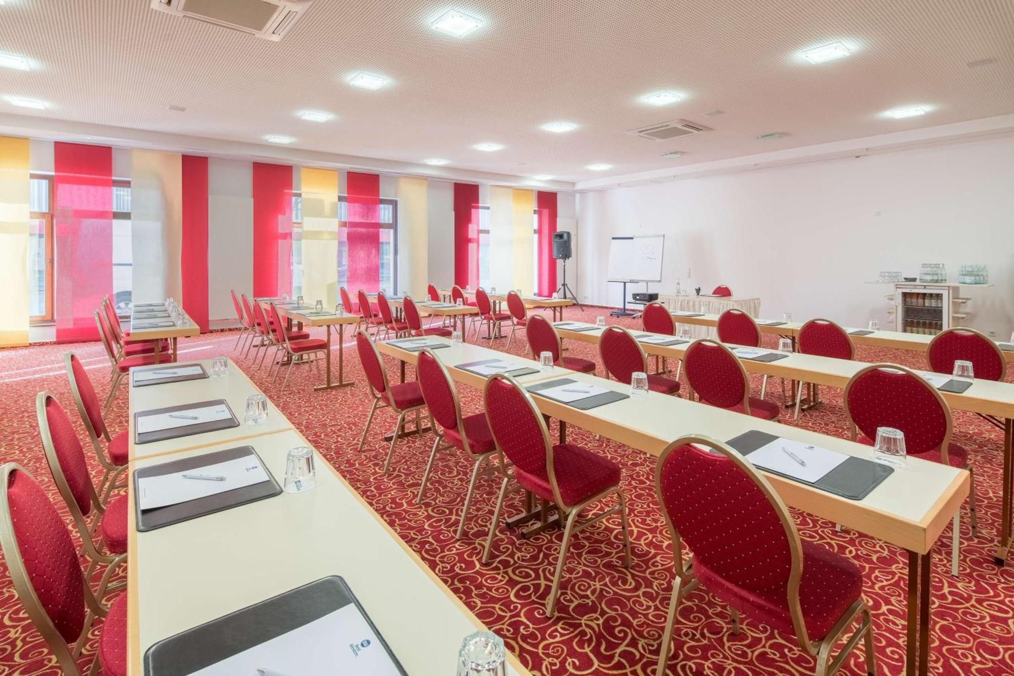 Best Western Hotel Wuerzburg-Sued Kültér fotó