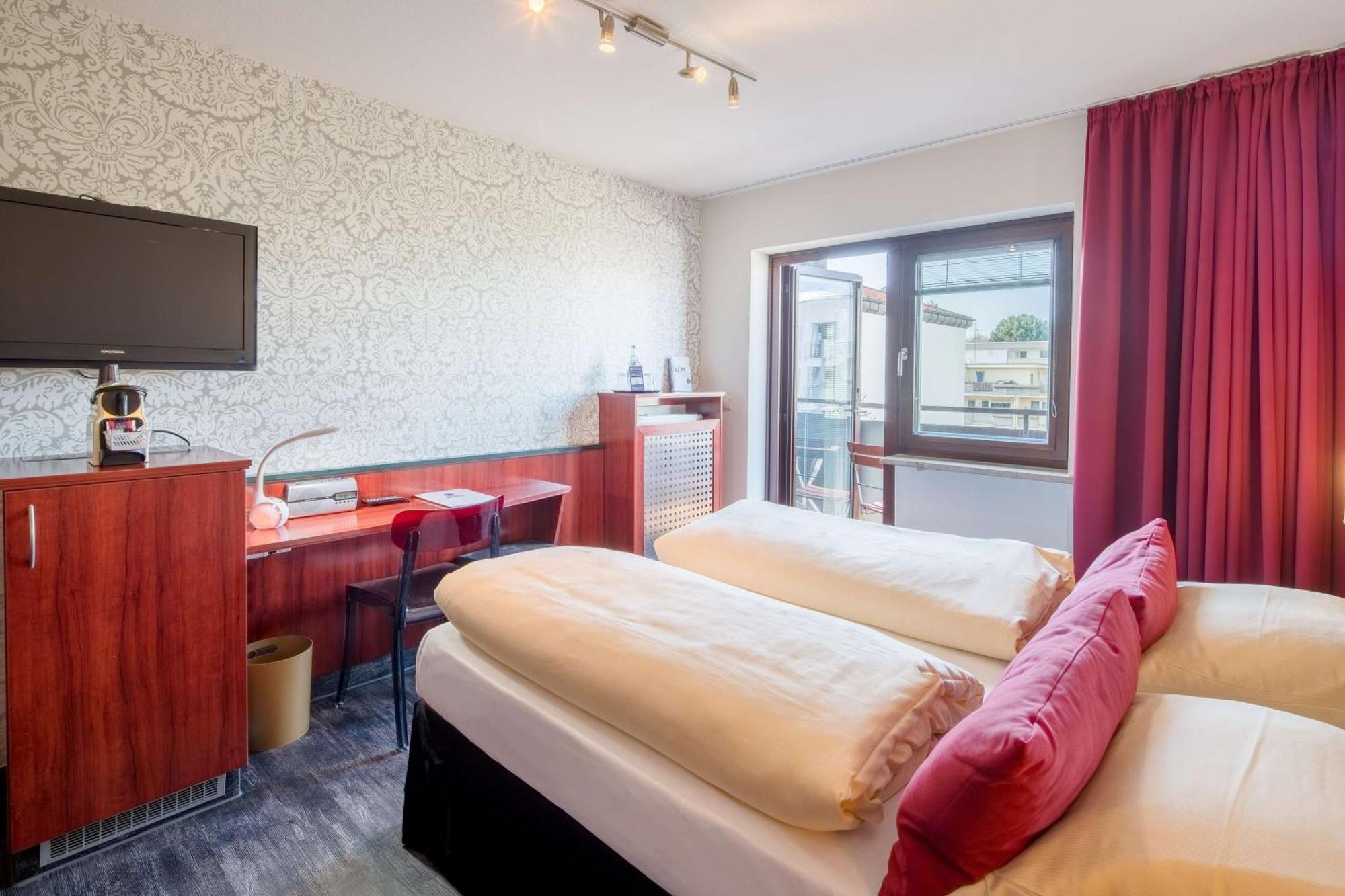 Best Western Hotel Wuerzburg-Sued Kültér fotó