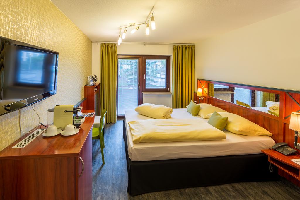 Best Western Hotel Wuerzburg-Sued Kültér fotó