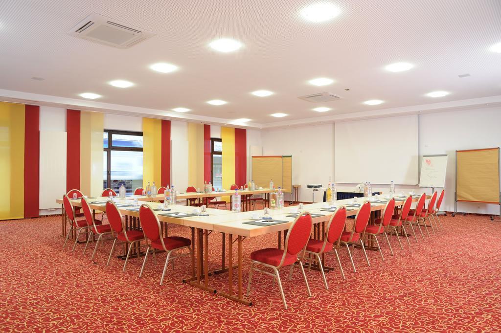 Best Western Hotel Wuerzburg-Sued Kültér fotó